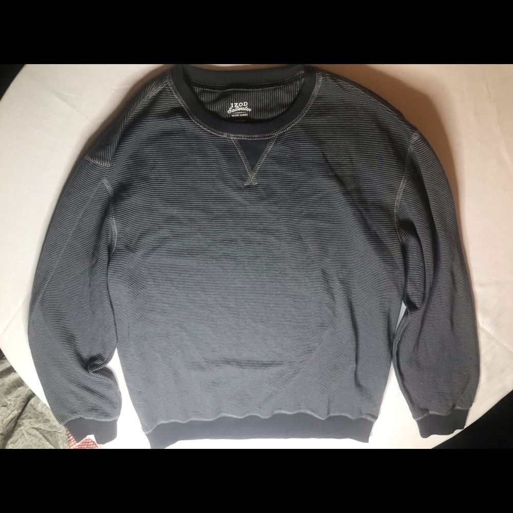 Izod sweater